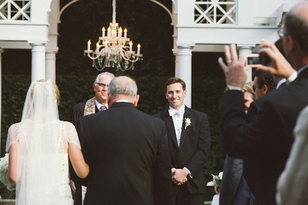 wedding at The William Aiken House in Charleston, South Carolina with photos by Paige Winn Photo | via junebugweddings.com