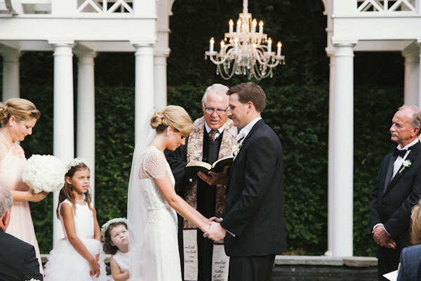 wedding at The William Aiken House in Charleston, South Carolina with photos by Paige Winn Photo | via junebugweddings.com