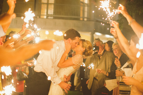 wedding at The William Aiken House in Charleston, South Carolina with photos by Paige Winn Photo | via junebugweddings.com