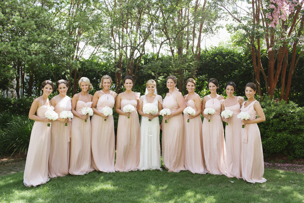 wedding at The William Aiken House in Charleston, South Carolina with photos by Paige Winn Photo | via junebugweddings.com