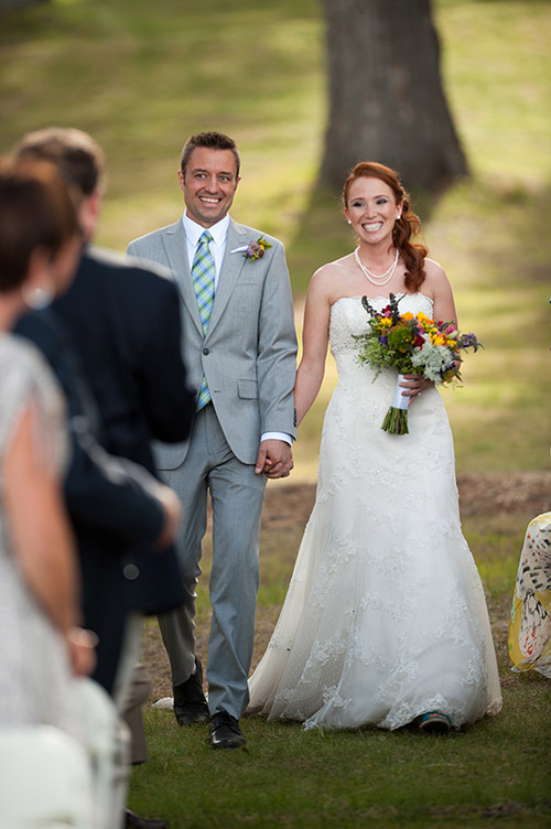 rustic, relaxed Lake Tahoe wedding from Felicia Events and Theilen Photography | via junebugweddings.com
