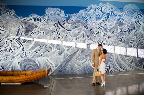 Seattle summer wedding at the Olympic Sculpture Park - photo by La Vie Photography | junebugweddings.com