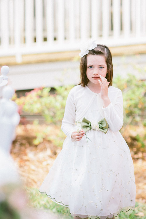 Southern wedding in Charleston, South Carolina, photos by Caroline Ghetes | via junebugweddings.com