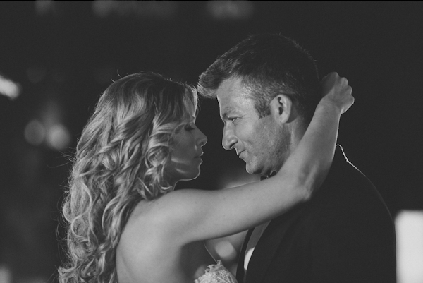 wedding at Fairmont Mayakoba Hotel in Playa Del Carmen, Mexico, photo by Fer Juaristi | via junebugweddings.com