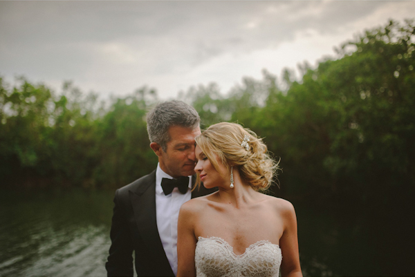 wedding at Fairmont Mayakoba Hotel in Playa Del Carmen, Mexico, photo by Fer Juaristi | via junebugweddings.com