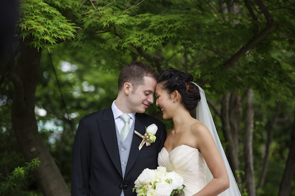 wedding at Ritz Carlton Tokyo with photos by 37 Frames Photography | via junebugweddings.com