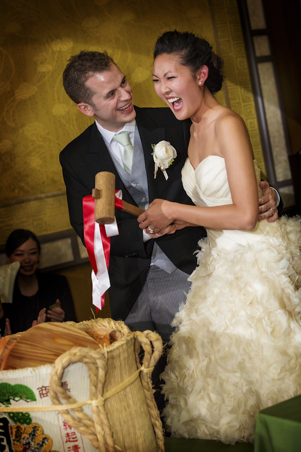 wedding at Ritz Carlton Tokyo with photos by 37 Frames Photography | via junebugweddings.com