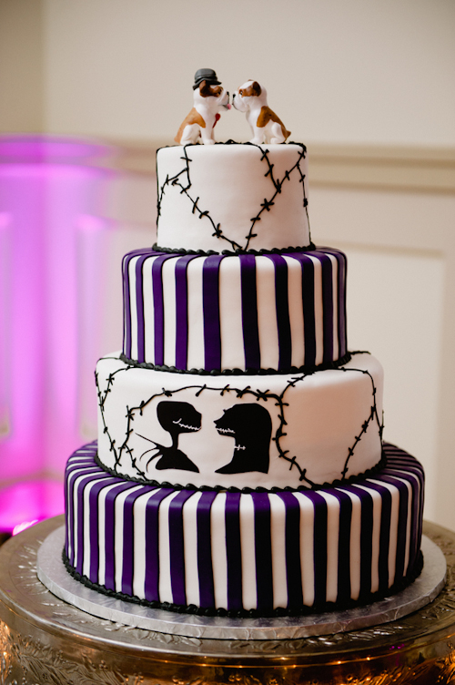Whimsical wedding from Off BEET Productions | junebugweddings.com