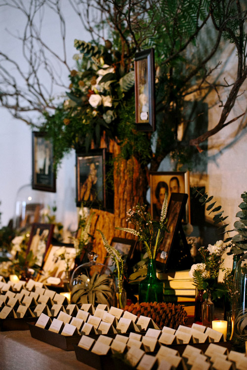 industrial wedding at The Liberty Warehouse, Brooklyn, NY with woodland decor - Elizabeth Duncan Events and Gulnara Studios | via junebugweddings.com