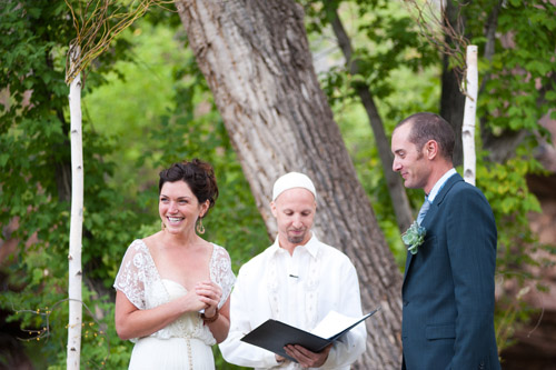 colorful yellow, peacock blue and teal wedding in Colorado, photo by Nate and Jenny Weddings | junebugweddings.com