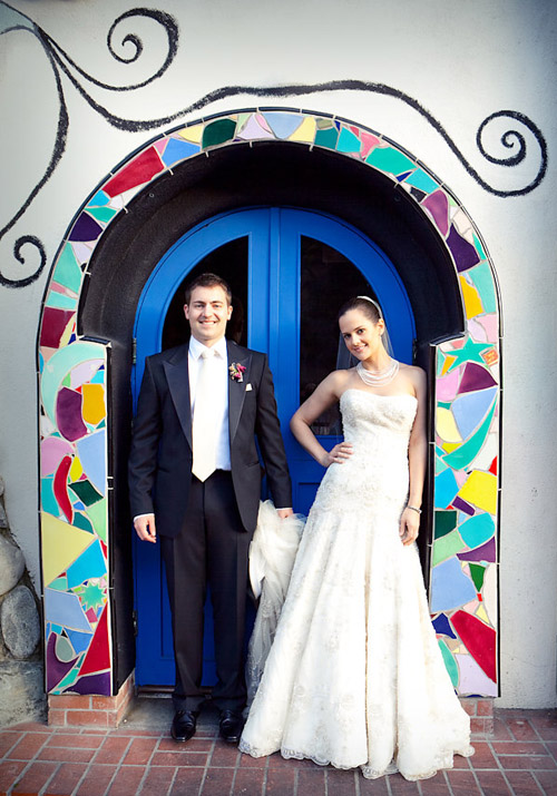 Laguna Beach art gallery real wedding, images by Callaway Gable Photography