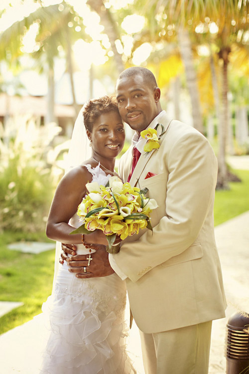 stylish tropical beach destination wedding in Punta Cana, Dominican Republic, photos by SB Childs Photography