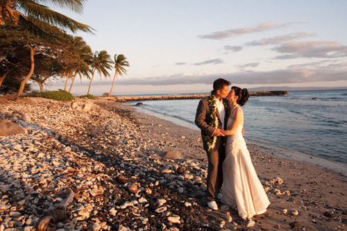 maui, hawaii destination real wedding photos by Derek Wong Photography