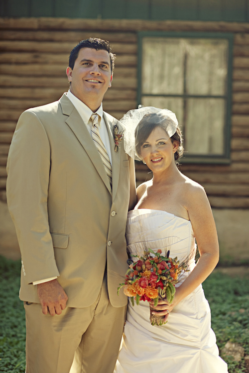 rustic texas wedding at the T Bar M Resort, wedding photos by ee Photography