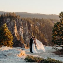 Austin, Texas Wedding Photographer: A Guide to Picture-Perfect Memories, by John David Weddings, Sep, 2023