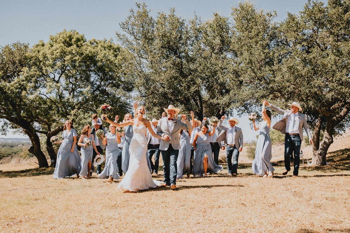 Kayla Jane Photography - wedding photographer - San Antonio | Junebug  Weddings