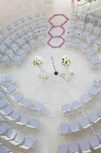 Segerstrom Center for the Arts wedding in Costa Mesa, CA with photos by Jules Bianchi