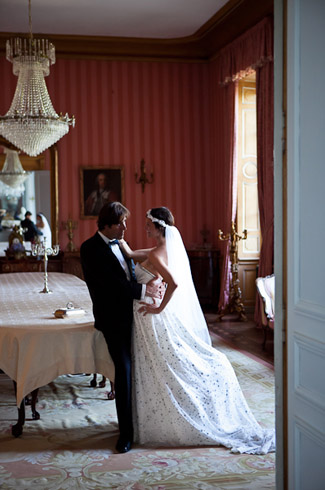 photography by: one and only paris photography - chateau la durantie, lanouaille, dordogne - france - real wedding