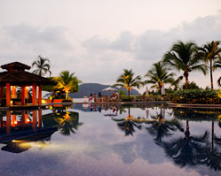 destination wedding - Marriott Los Suenos Resort, Costa Rica - photos by: Otto Schulze Photographers