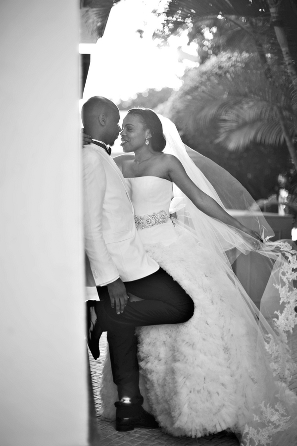 Angola, Africa wedding with photos by Melissa Jill Photography | via junebugweddings.com