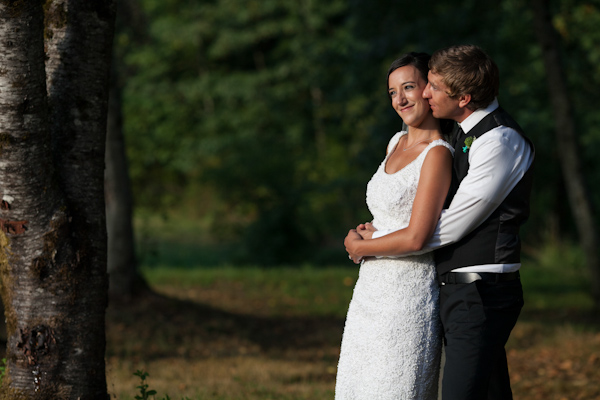 casual rustic wedding in Kent, Washington with photos by ANZA foto + film