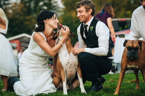 casual rustic wedding in Kent, Washington with photos by ANZA foto + film