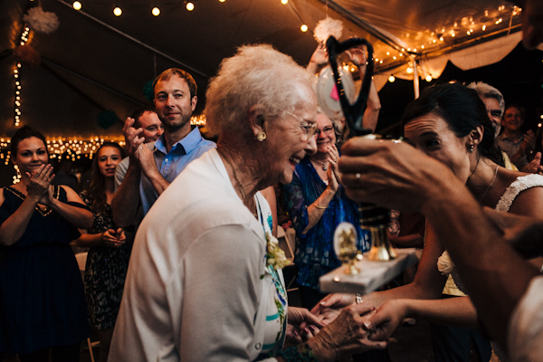 casual rustic wedding in Kent, Washington with photos by ANZA foto + film