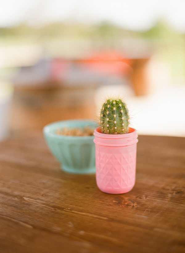 cheerful Texas wedding by Lavender Joy Weddings with photos by Taylor Lord Photography | via junebugweddings.com