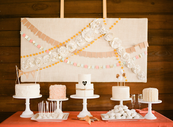 cheerful Texas wedding by Lavender Joy Weddings with photos by Taylor Lord Photography | via junebugweddings.com