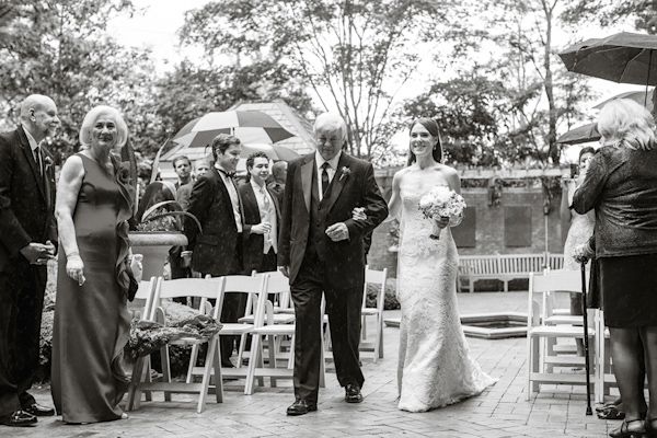 Elegant blush, cream and gray Garden wedding in Atlanta, Georgia, photos by Vue Photography | via junebugweddings.com