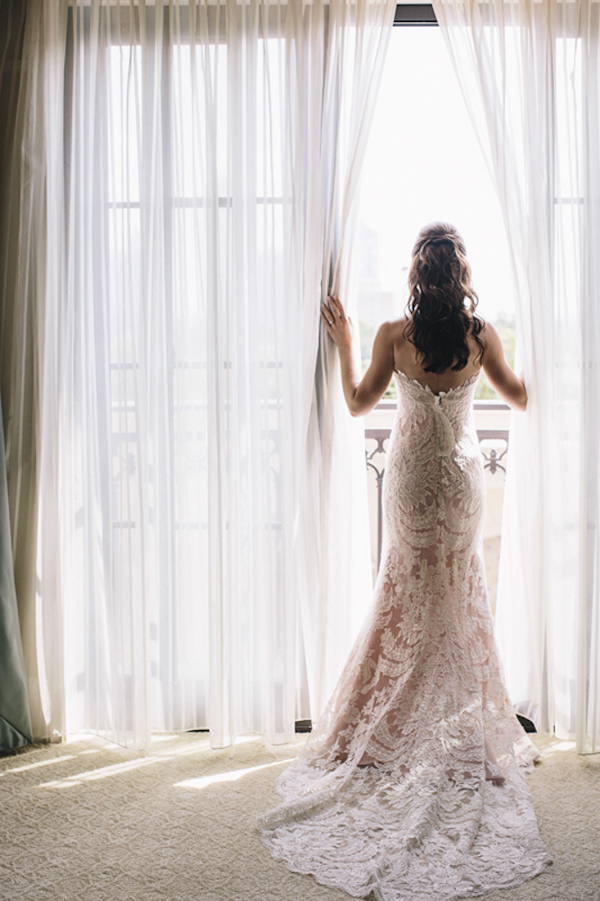 Elegant blush, cream and gray Garden wedding in Atlanta, Georgia, photos by Vue Photography | via junebugweddings.com