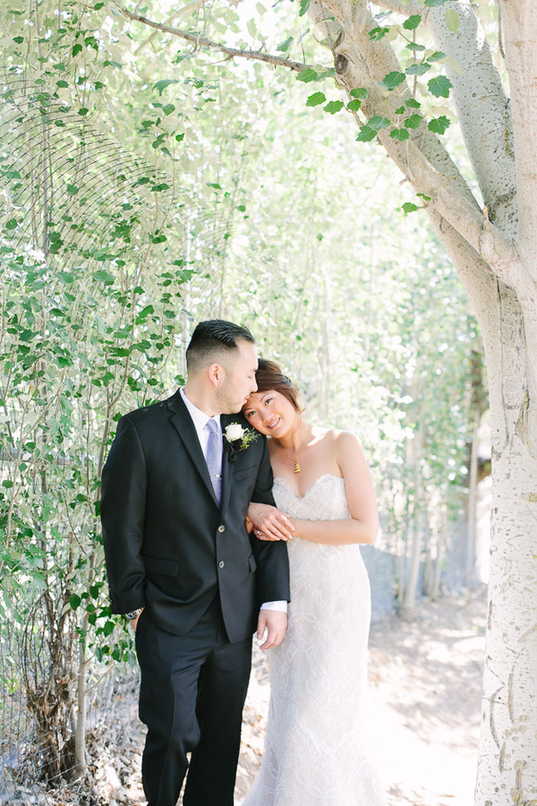 picturesque vineyard wedding in San Jose with photos by Jinda Photography | via junebugweddings.com