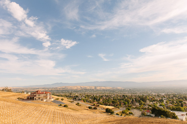 picturesque vineyard wedding in San Jose with photos by Jinda Photography | via junebugweddings.com