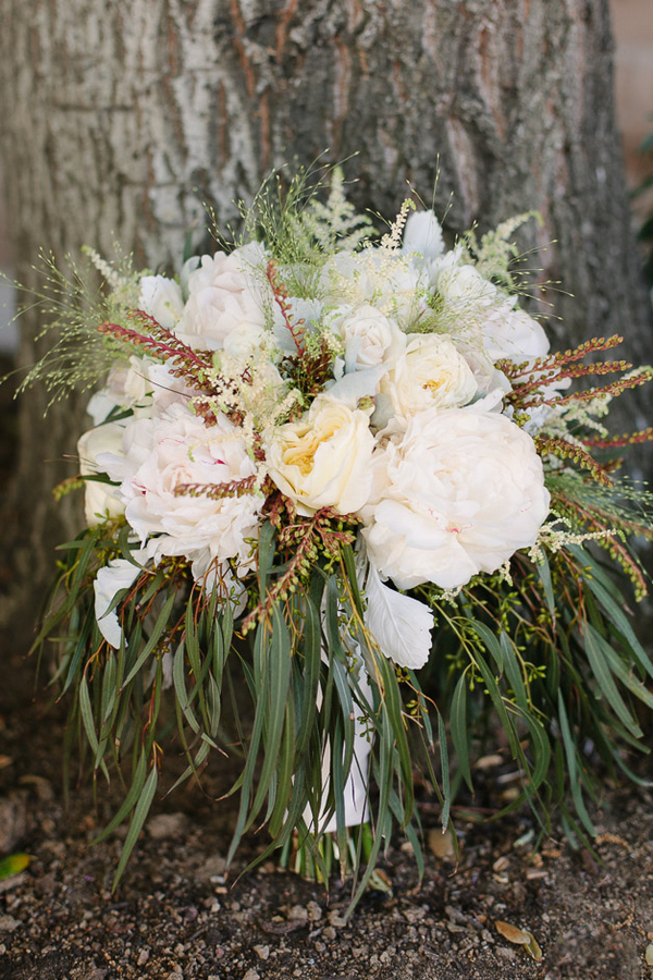 picturesque vineyard wedding in San Jose with photos by Jinda Photography | via junebugweddings.com