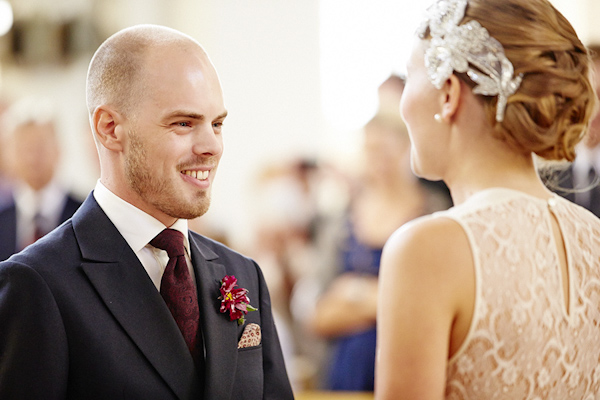 purple, burgundy, vintage wedding in Sweden, photos by Sweden wedding photographer Dayfotografi | via junebugweddings.com