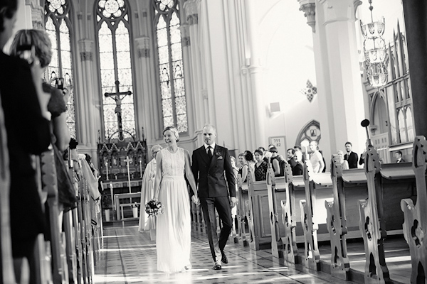 purple, burgundy, vintage wedding in Sweden, photos by Sweden wedding photographer Dayfotografi | via junebugweddings.com