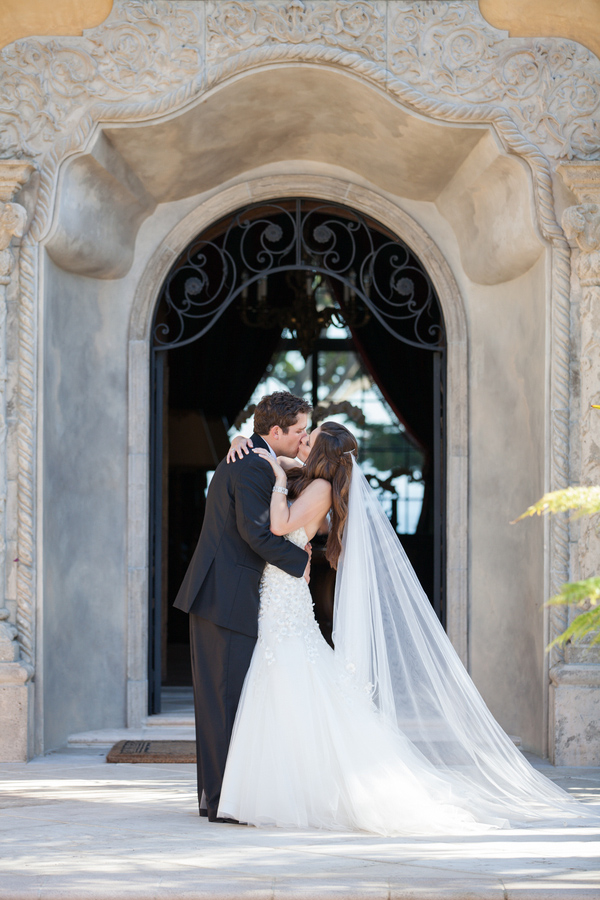 stunning private estate wedding in Santa Barbara with photos by Melissa Musgrove | via junebugweddings.com