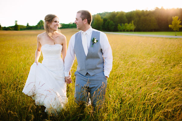 sunny rustic barn wedding in Michigan with photos by Dan Stewart | via junebugweddings.com