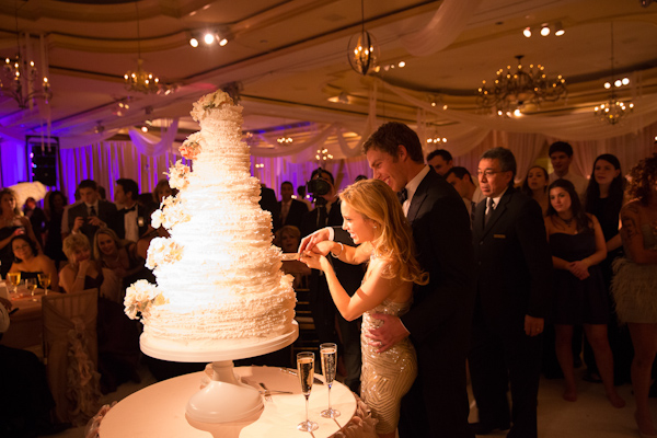 traditional romantic ballroom wedding at The Ritz Carlton, Washington D.C. with photos by Ira Lippke Studios | via junebugweddings.com