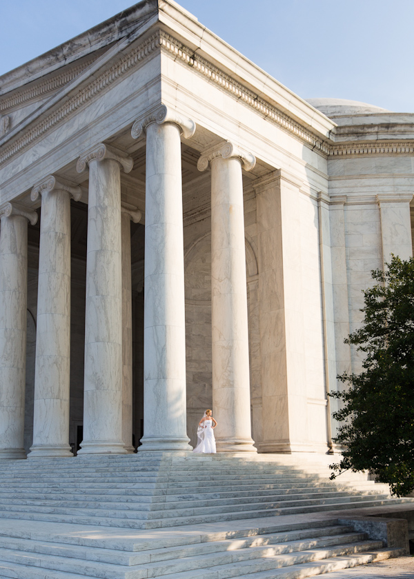 traditional romantic ballroom wedding at The Ritz Carlton, Washington D.C. with photos by Ira Lippke Studios | via junebugweddings.com