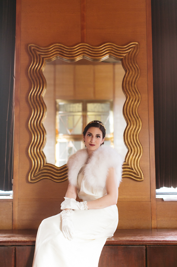 art deco glam wedding inspiration shoot with photos by Andria Lo | via junebugweddings.com