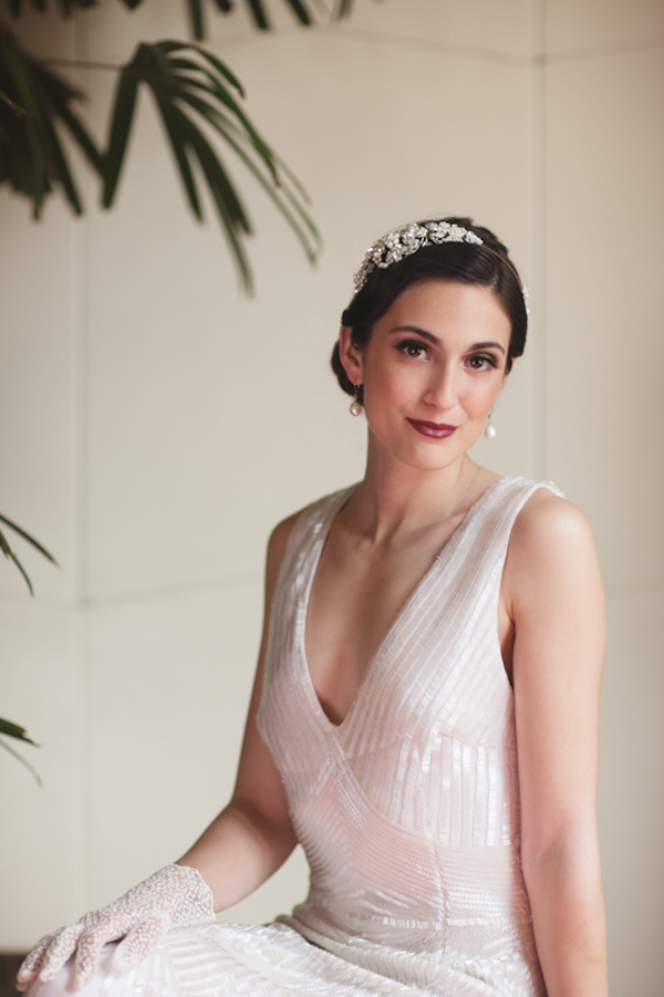 Glamorous 1920s Wedding Inspiration Photo Shoot | Junebug Weddings