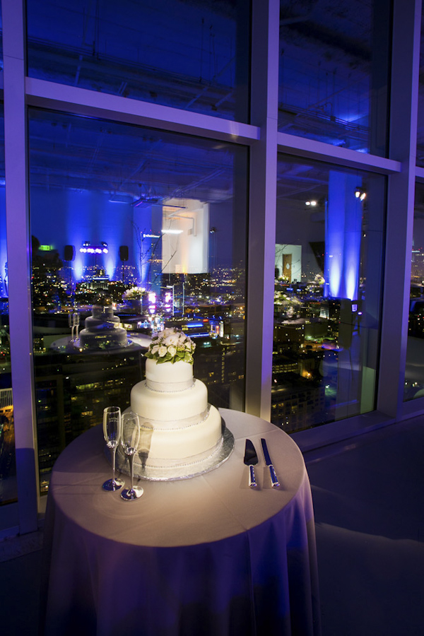 glamorous eco friendly jewish wedding at AT&T center in Los Angeles, California, photos by Callaway Gable | via junebugweddings.com