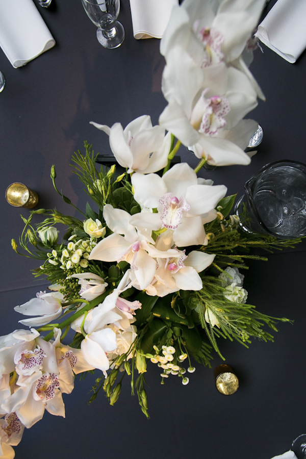 glamorous eco friendly jewish wedding at AT&T center in Los Angeles, California, photos by Callaway Gable | via junebugweddings.com