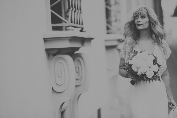 intimate wedding in Florence, Italy, photos by Italian wedding photographers Alessandro and Veronica Roncaglione | via junebugweddings.com