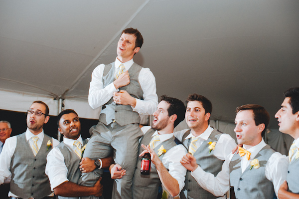 laid-back summer wedding with photos by Amanda Marie Studios | via junebugweddings.com