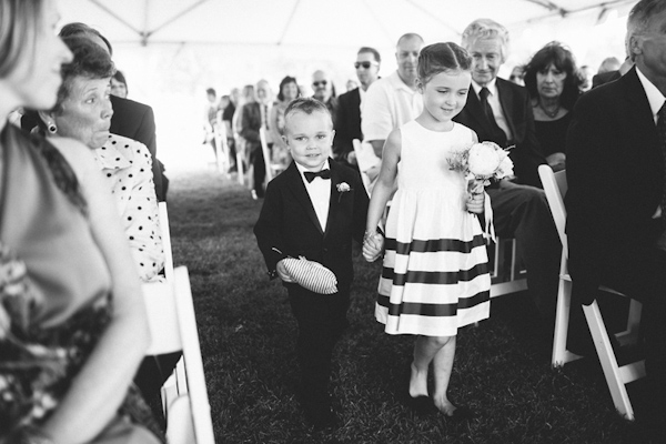 navy and pink nautical wedding at White Bear Yacht Club, Minnesota, photos by Geneoh Photography