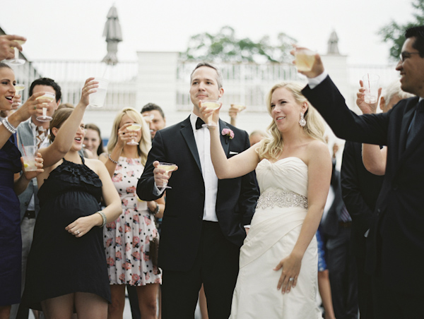 navy and pink nautical wedding at White Bear Yacht Club, Minnesota, photos by Geneoh Photography