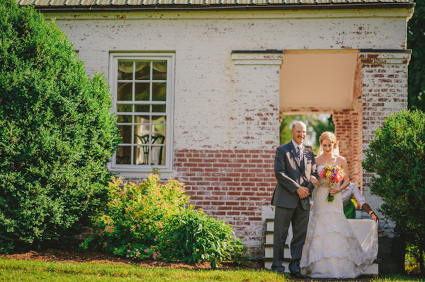 West Virginia countryside estate with photos by The Oberports | via junebugweddings.com