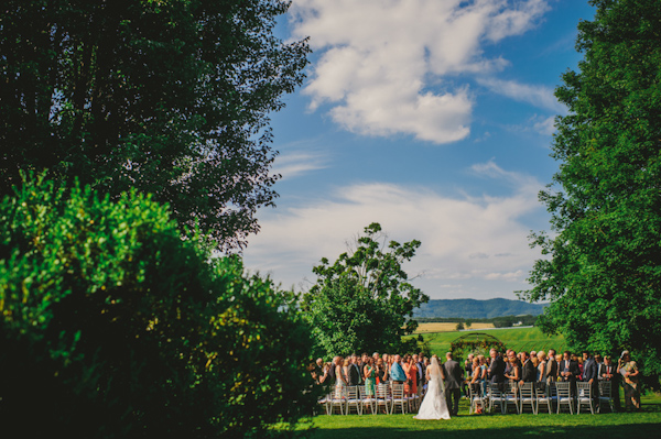 West Virginia countryside estate with photos by The Oberports | via junebugweddings.com